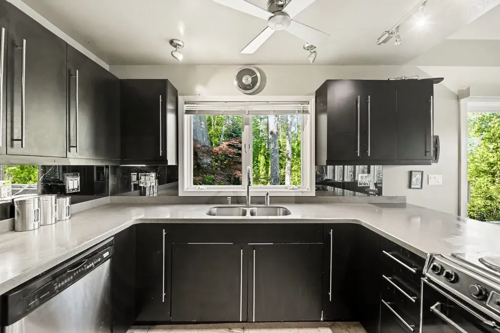 9948 Harmony Drive Green Lake Township MI 49643