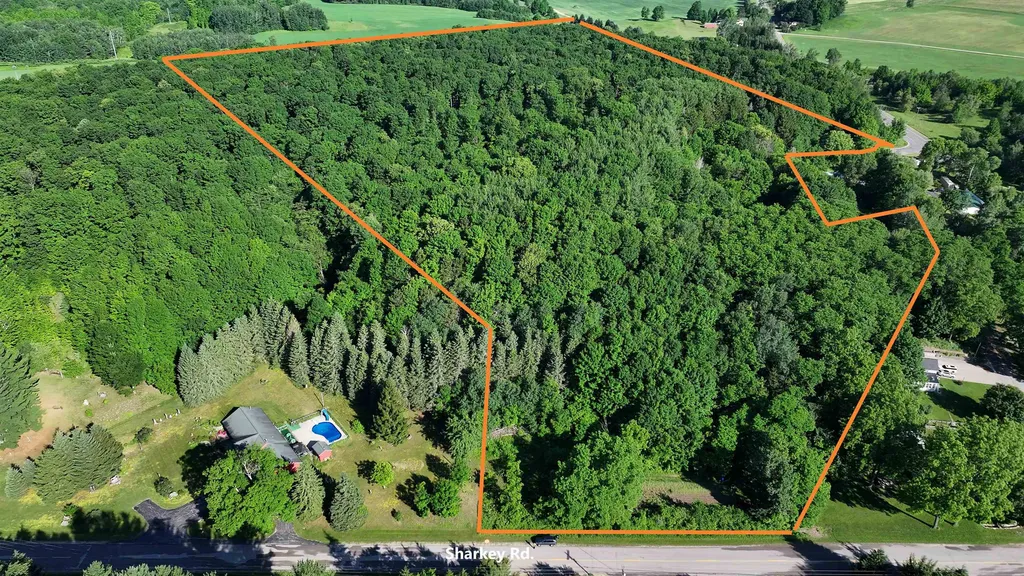 1010 Sharkey Road East Bay Township MI 49696