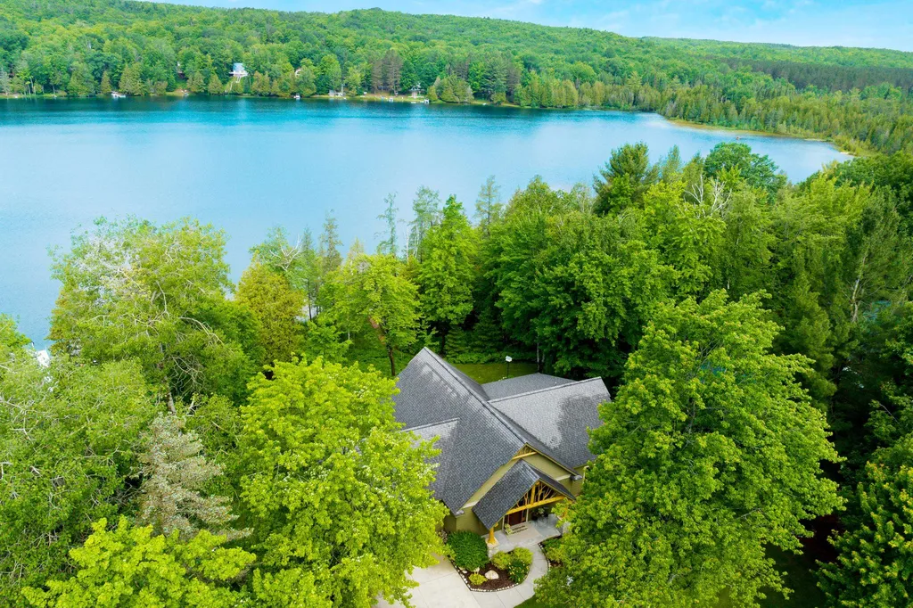7249 NE Blue Lake Road Blue Lake Township MI 49646