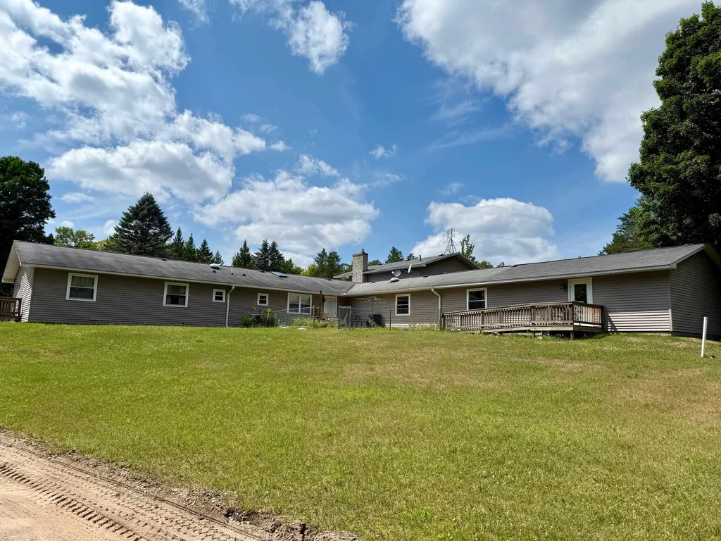 2035/2085 S 33 1/2 Road Selma Township MI 49601