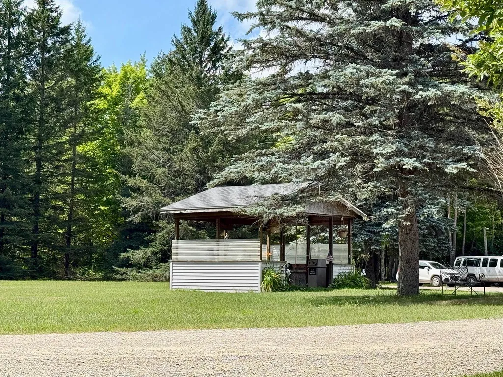 2035/2085 S 33 1/2 Road Selma Township MI 49601