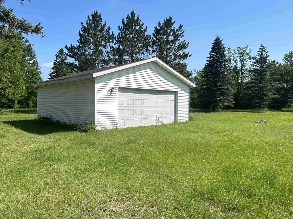 4513 Croy Lake Road, NE Coldsprings Township MI 49659