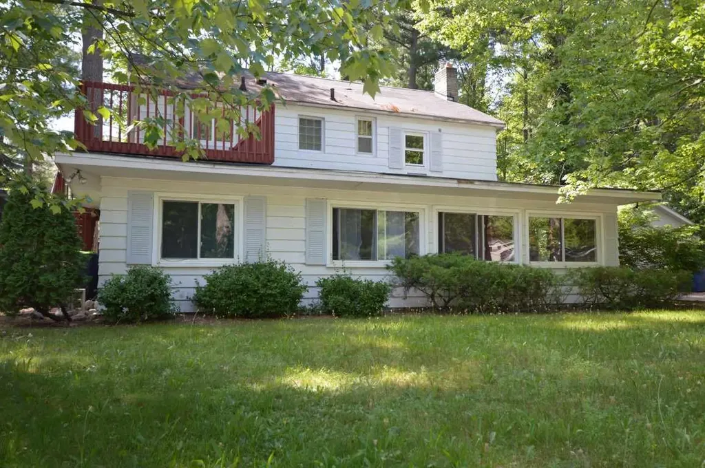 316 Huron Street Traverse City City MI 49686