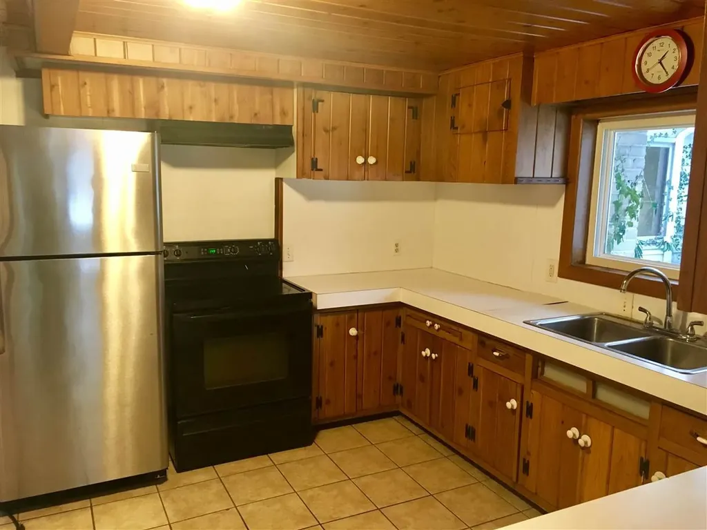 316 Huron Street Traverse City City MI 49686