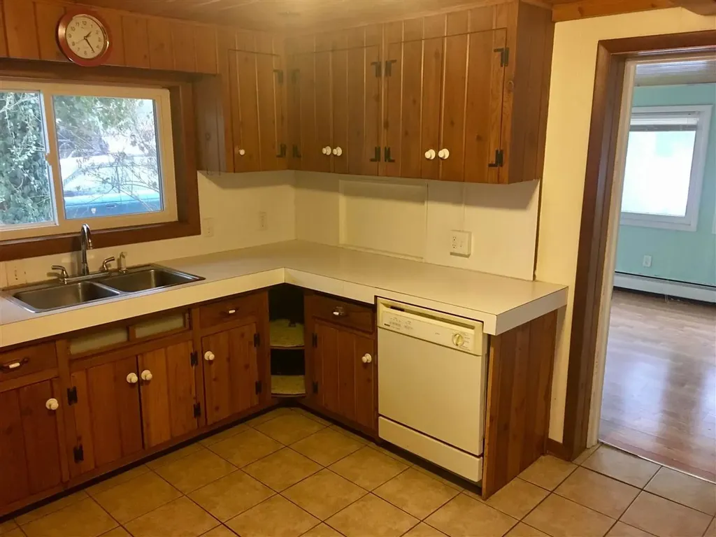 316 Huron Street Traverse City City MI 49686