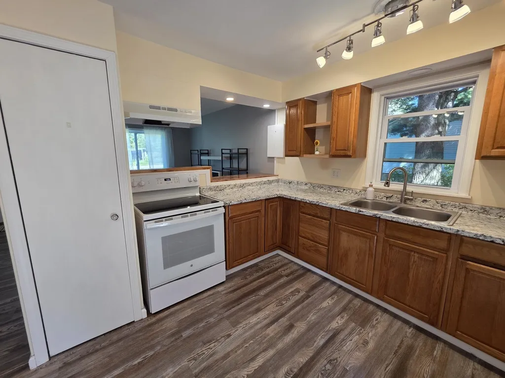 8937 Valley Road, NW Clearwater Township MI 49646