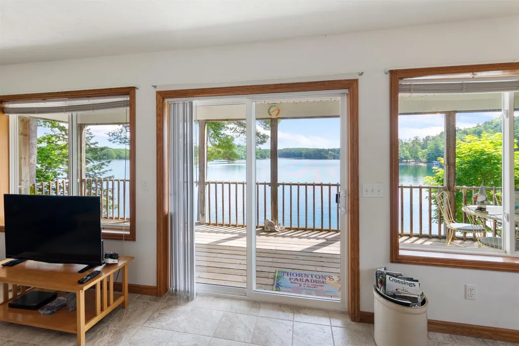 1877 Pinehurst Trail East Bay Township MI 49696