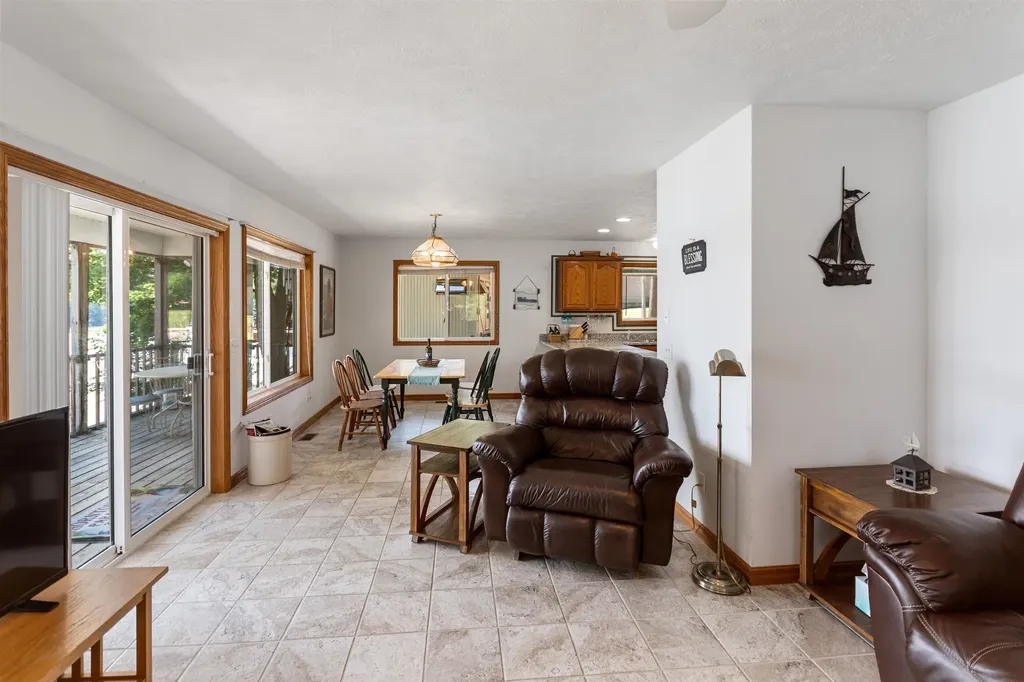 1877 Pinehurst Trail East Bay Township MI 49696