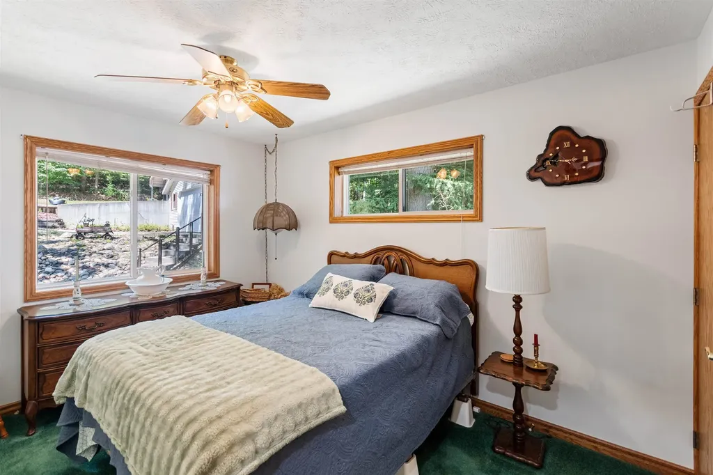 1877 Pinehurst Trail East Bay Township MI 49696
