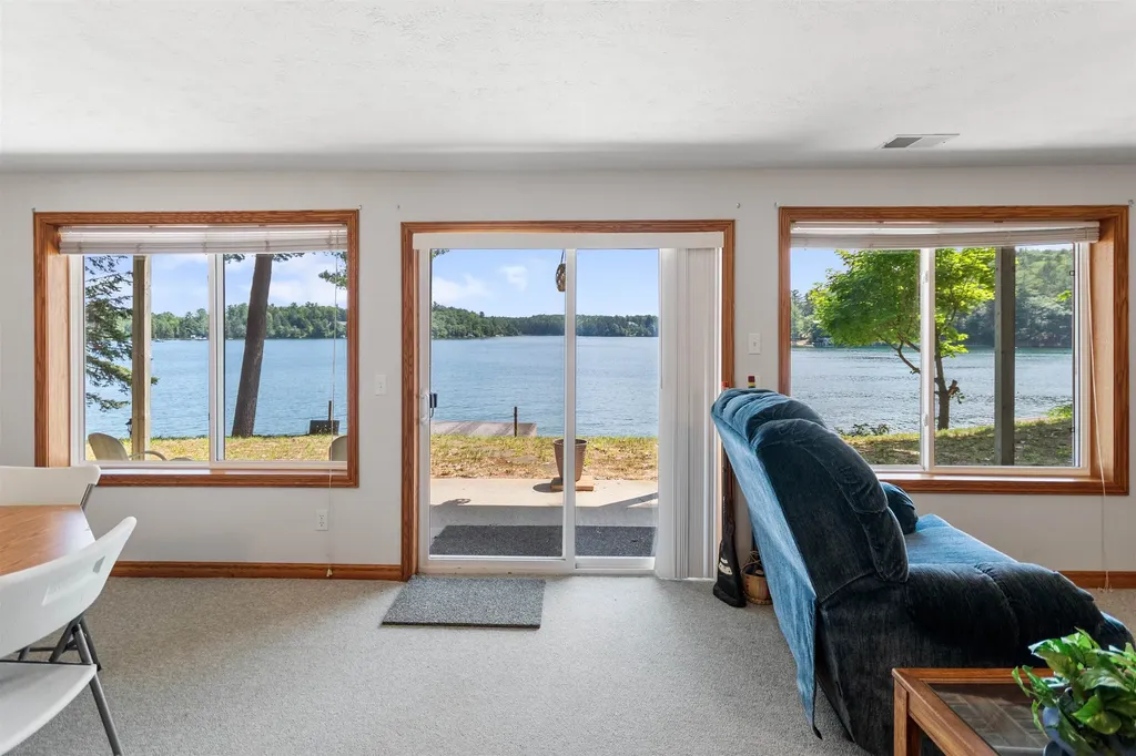1877 Pinehurst Trail East Bay Township MI 49696
