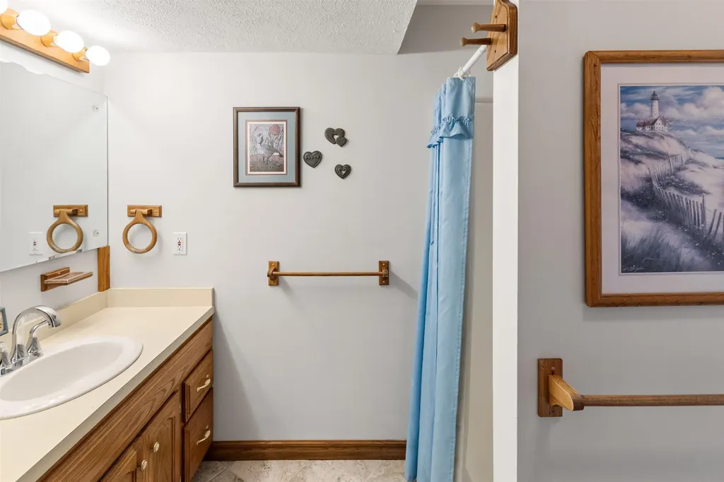 1877 Pinehurst Trail East Bay Township MI 49696