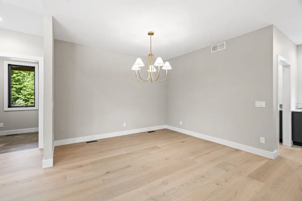 9378 E Summerfield Drive Elmwood Charter Township MI 49684