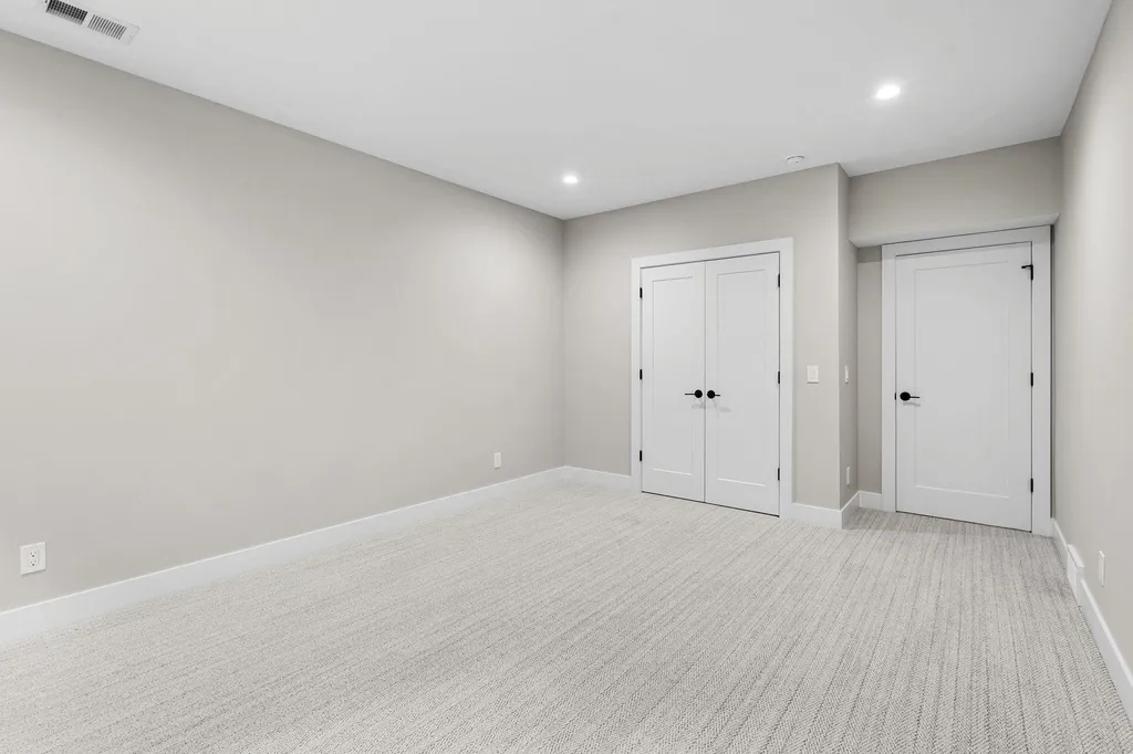 9378 E Summerfield Drive Elmwood Charter Township MI 49684