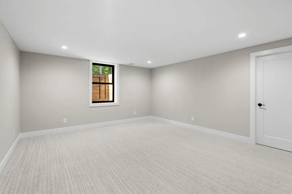 9378 E Summerfield Drive Elmwood Charter Township MI 49684