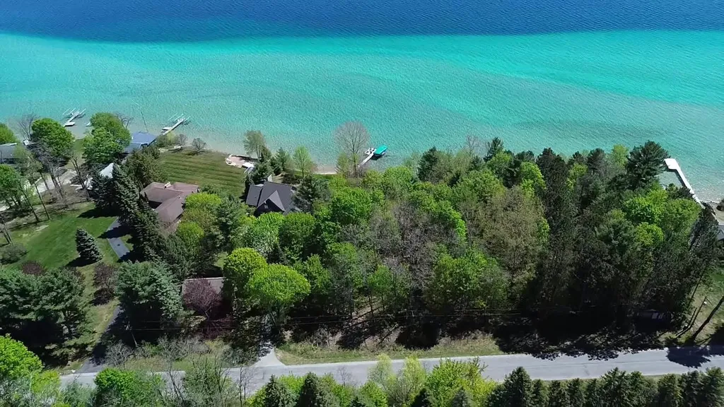 0 Torch Lake Drive, SW Milton Township MI 49676
