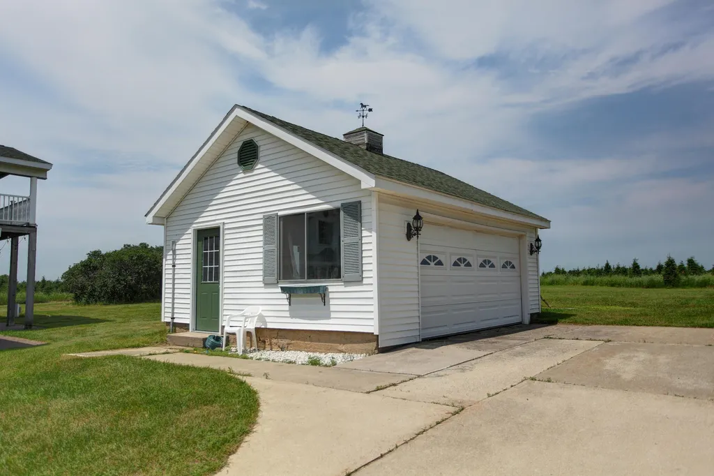 6401 E M-113 Fife Lake Township MI 49649