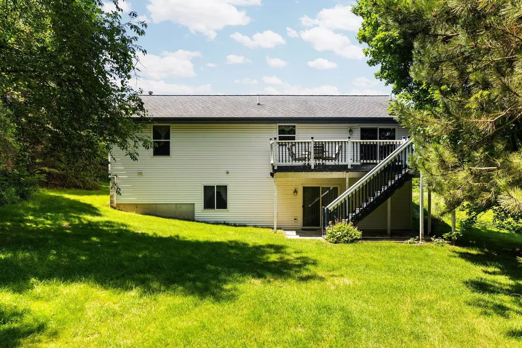 2091 Holland Circle Blair Township MI 49685