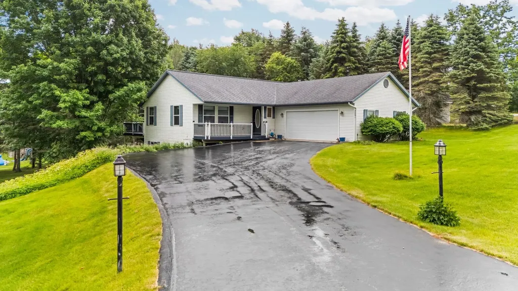 2091 Holland Circle Blair Township MI 49685