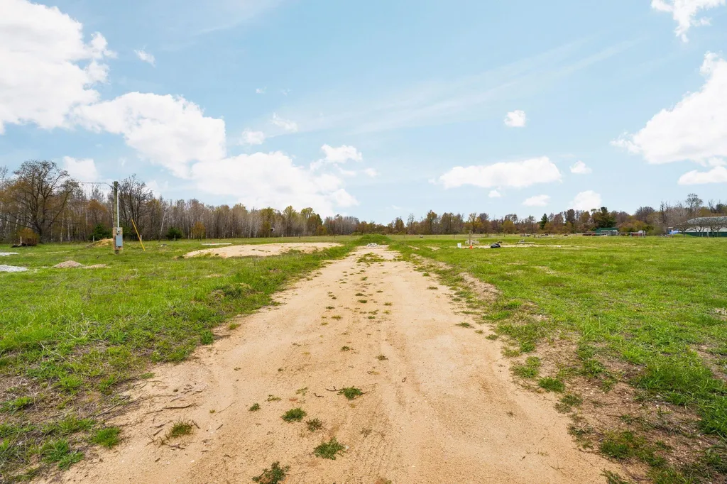 A Irvin Road Mayfield Township MI 49649