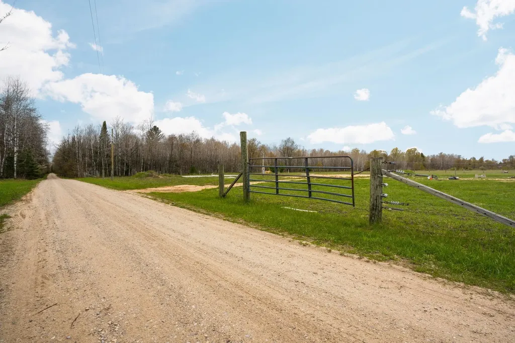 A Irvin Road Mayfield Township MI 49649