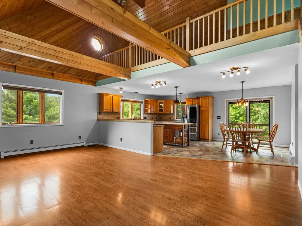 5265 Bates Acme Township MI 49690