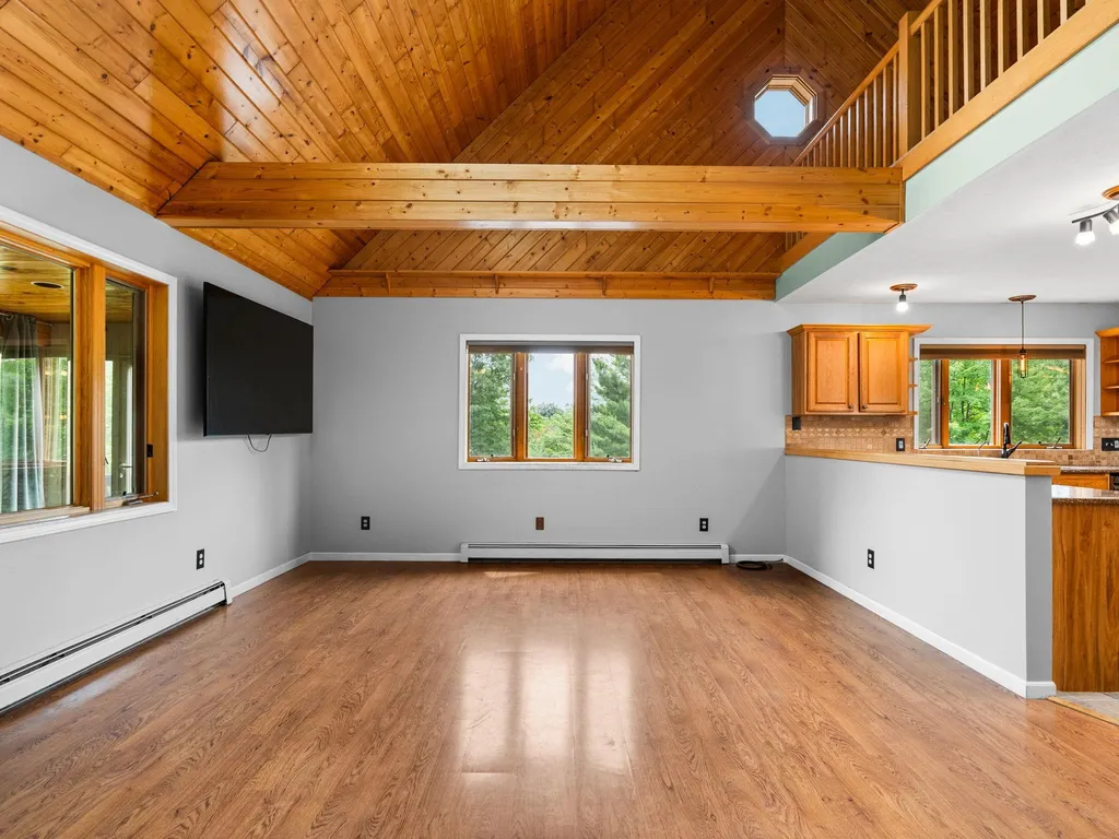 5265 Bates Acme Township MI 49690