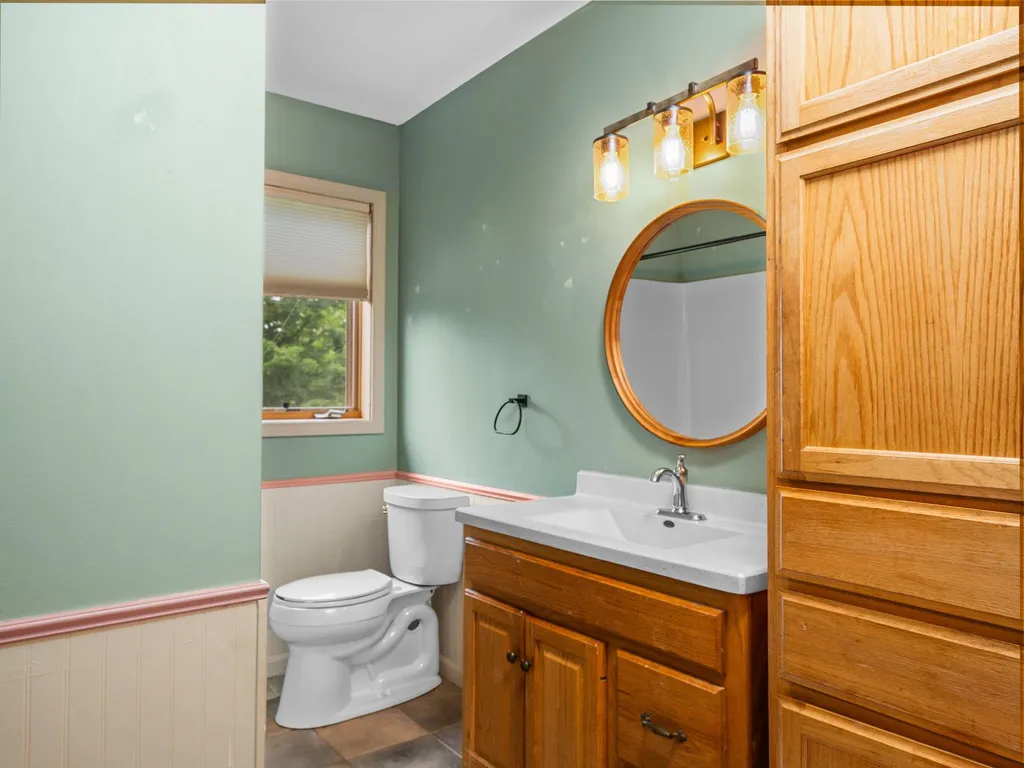 5265 Bates Acme Township MI 49690