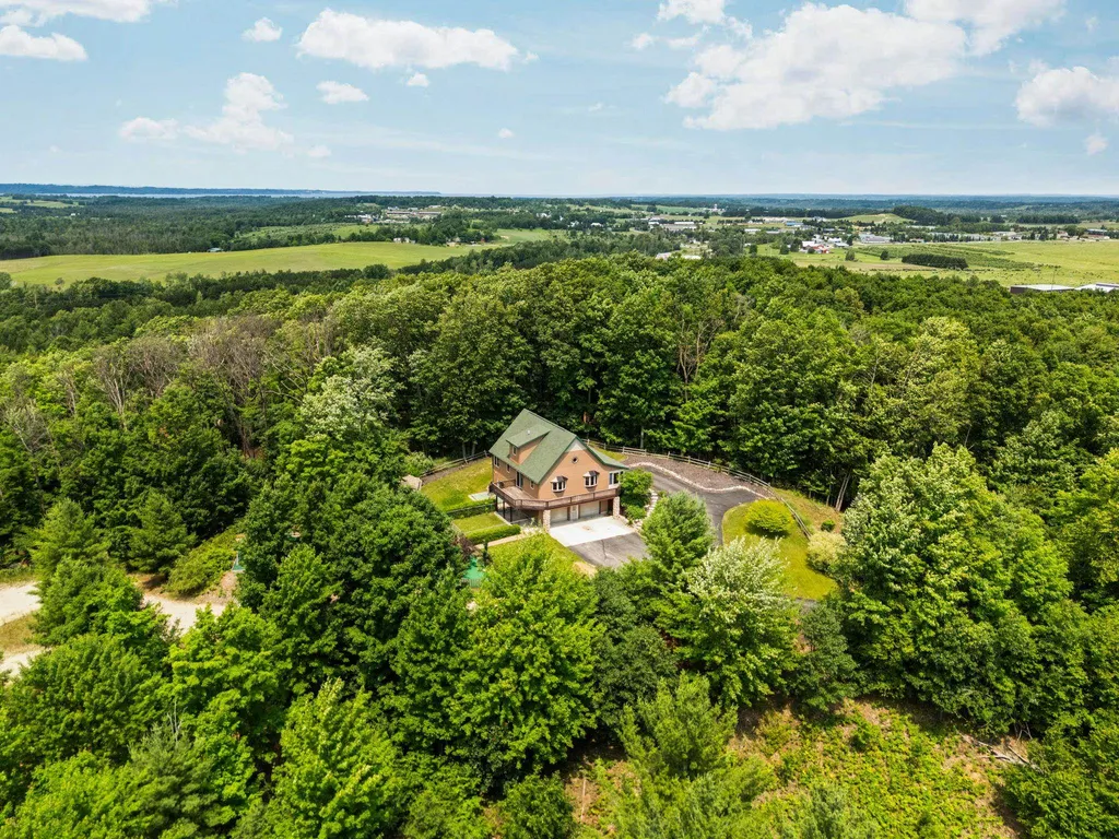 5265 Bates Acme Township MI 49690