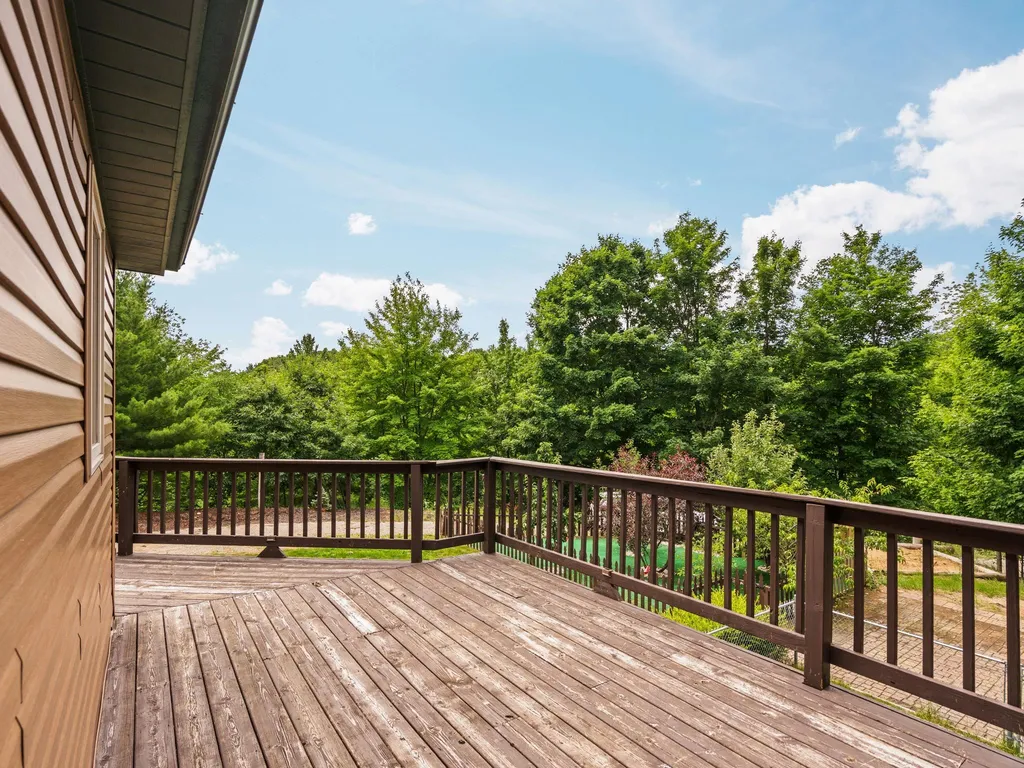 5265 Bates Acme Township MI 49690