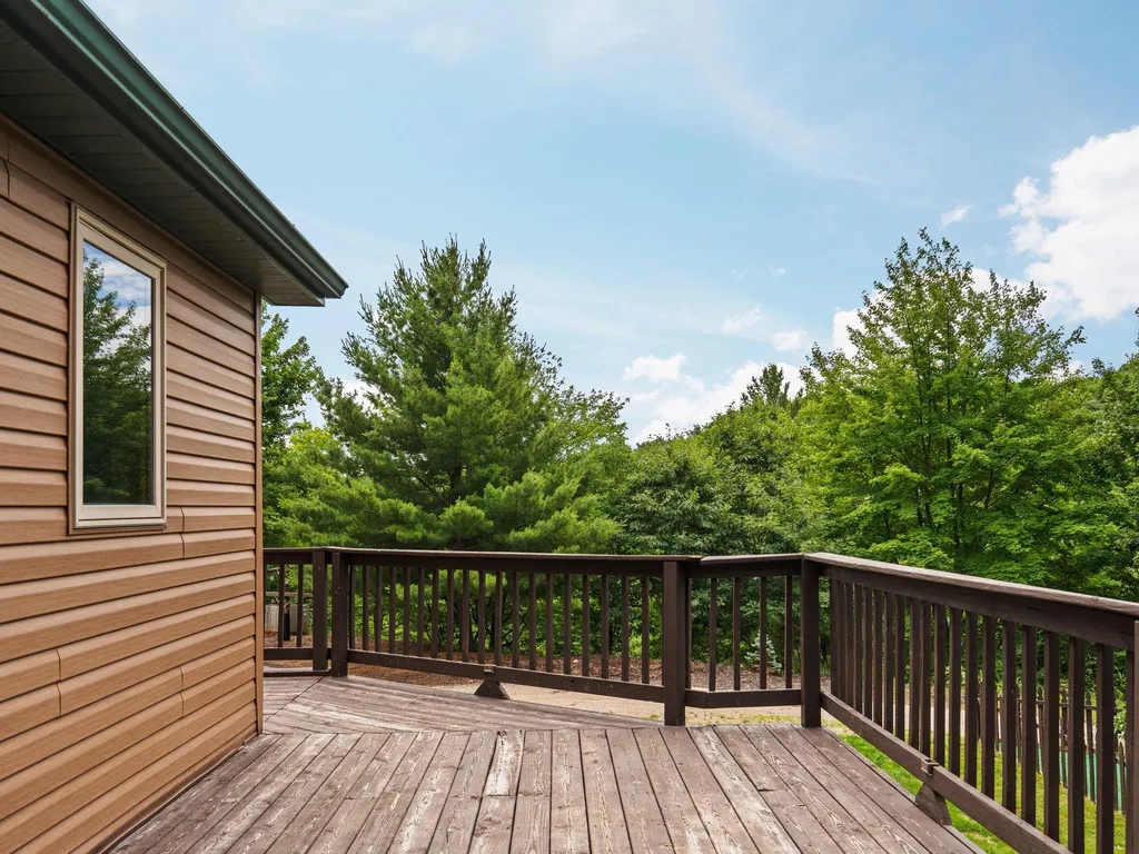 5265 Bates Acme Township MI 49690
