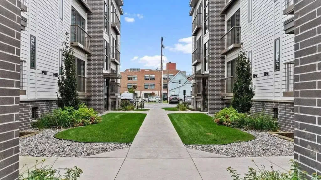 135 E Eighth Traverse City City MI 49684