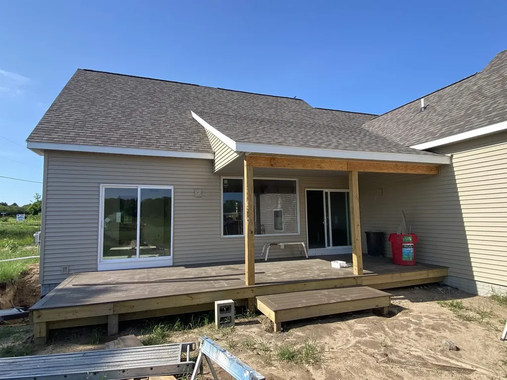 12000 Barkley Lane Milton Township MI 49676