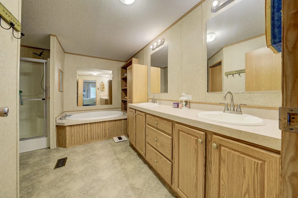 223 Pinecrest Lane Homestead Township MI 49617