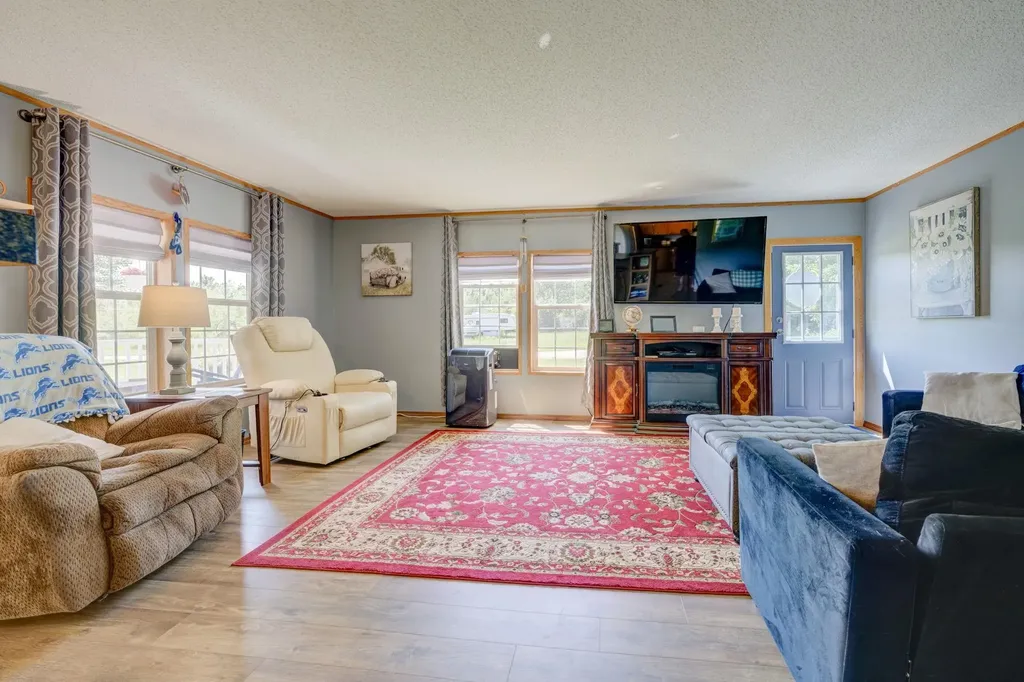 223 Pinecrest Lane Homestead Township MI 49617