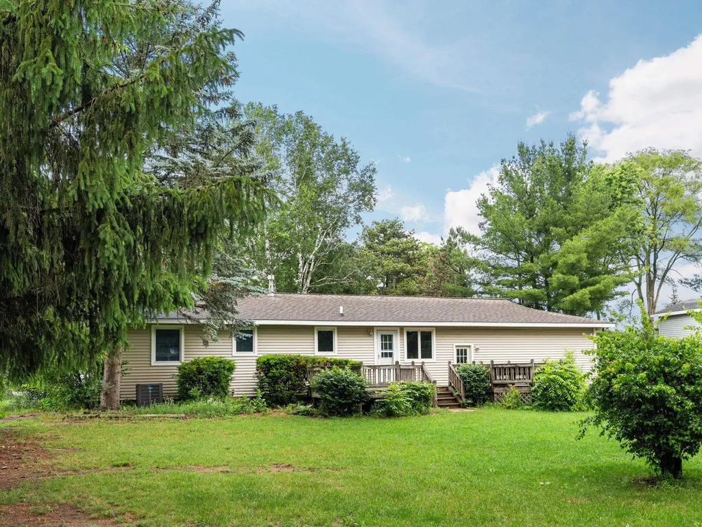3039 Marmac Avenue Garfield Charter Township MI 49684
