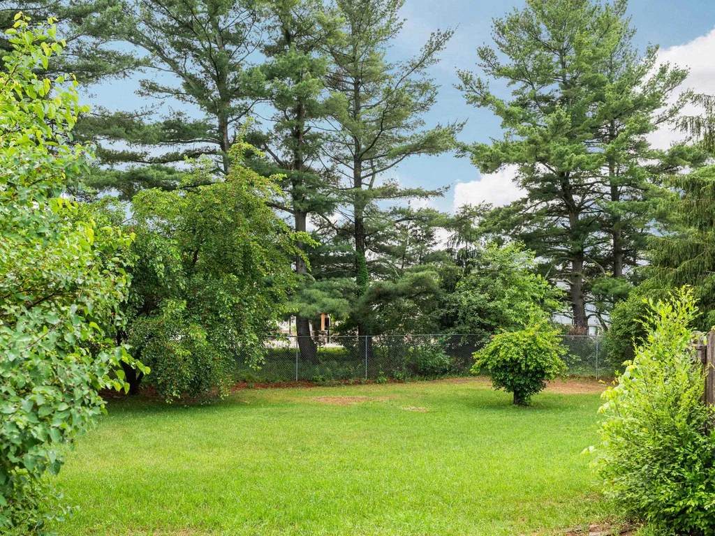 3039 Marmac Avenue Garfield Charter Township MI 49684