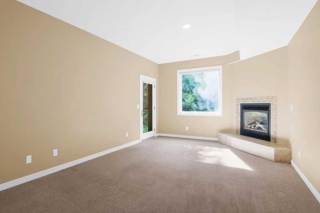 6173 Red Fox Run Peninsula Township MI 49686