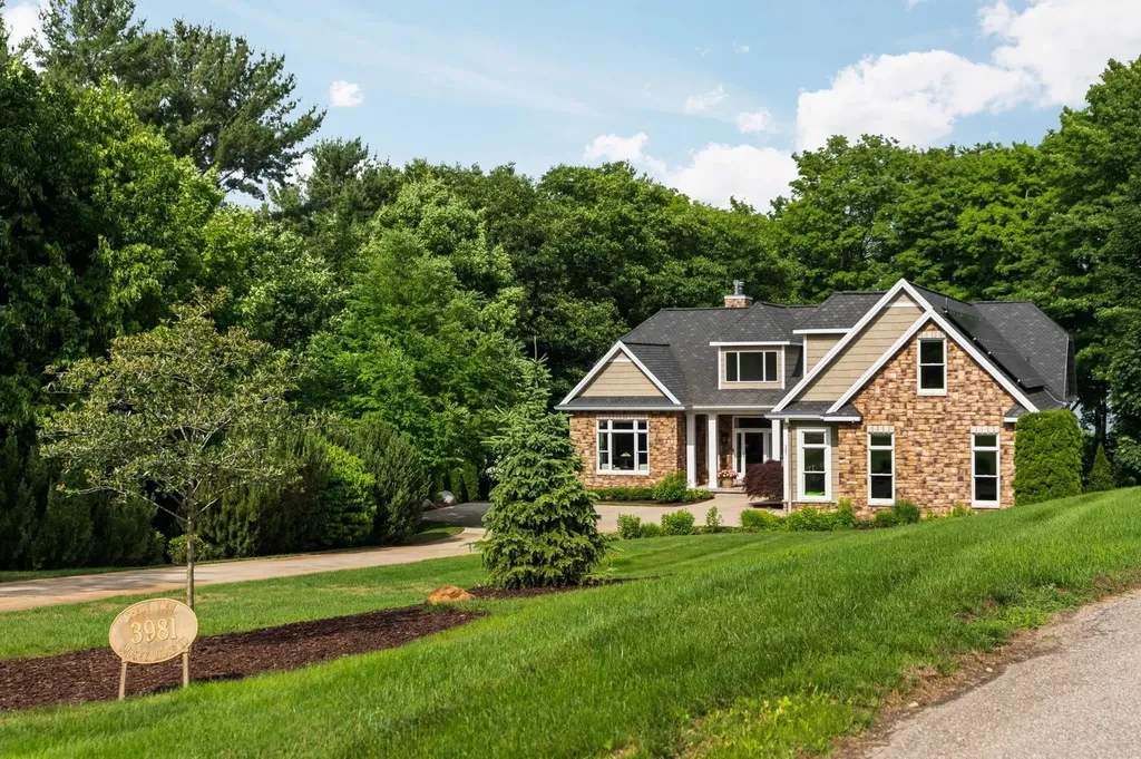 3981 Smokey Ridge Road Peninsula Township MI 49686