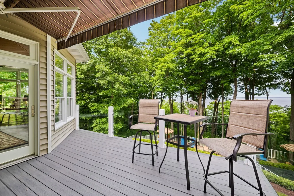 3981 Smokey Ridge Road Peninsula Township MI 49686
