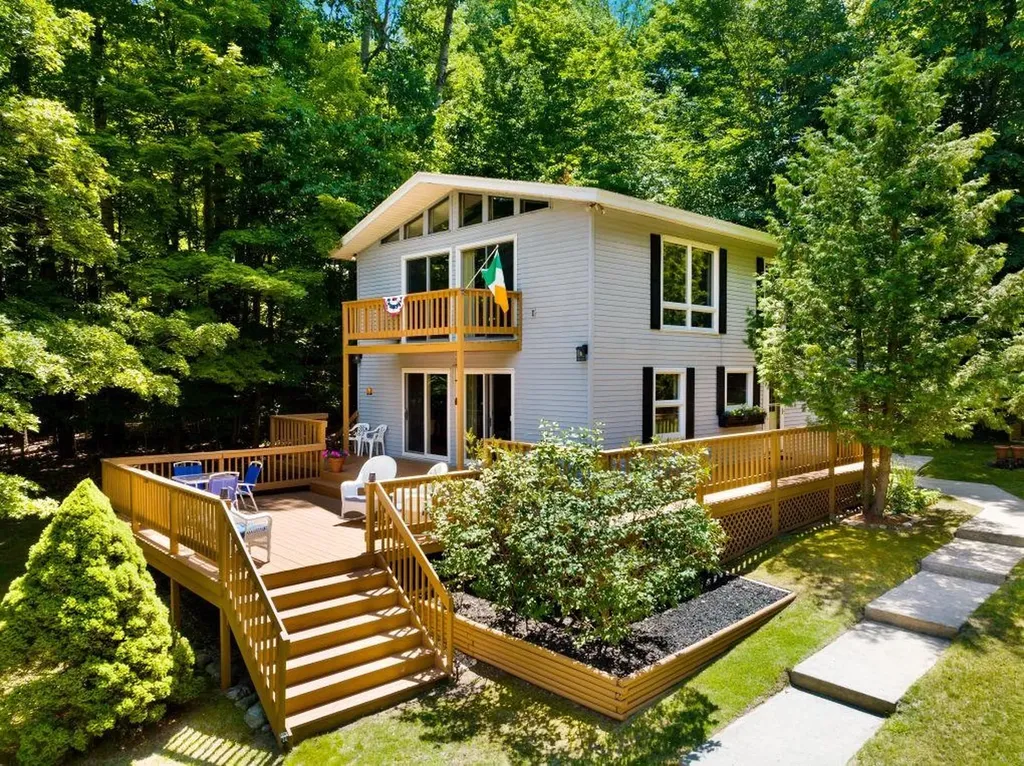 7066 Crystal Springs Road Helena Township MI 49615