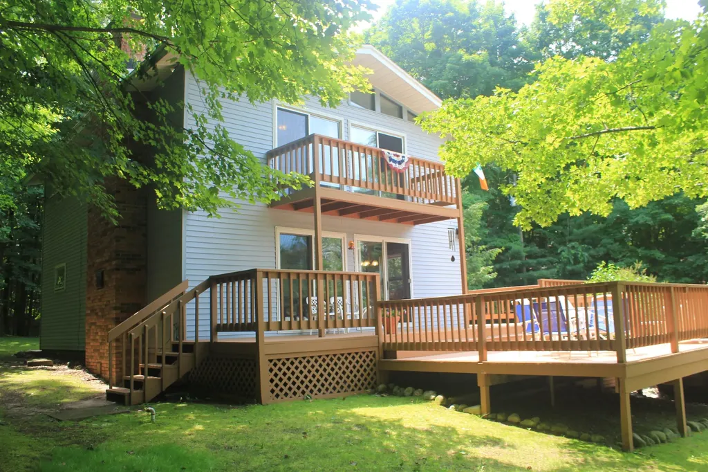 7066 Crystal Shores Drive Helena Township MI 49615