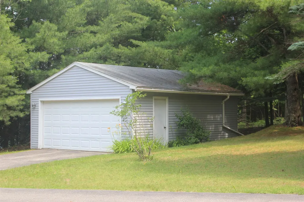 7066 Crystal Shores Drive Helena Township MI 49615