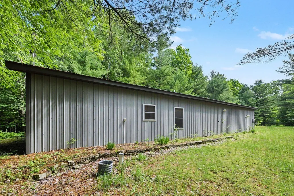 4284 SW Grand Kal Road Union Township MI 49633