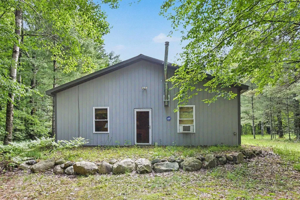 4284 SW Grand Kal Road Union Township MI 49633