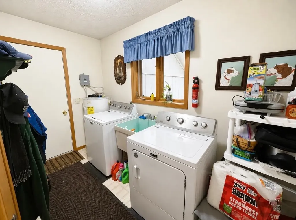 10286 Shawnee Trail Hayes Township MI 49735