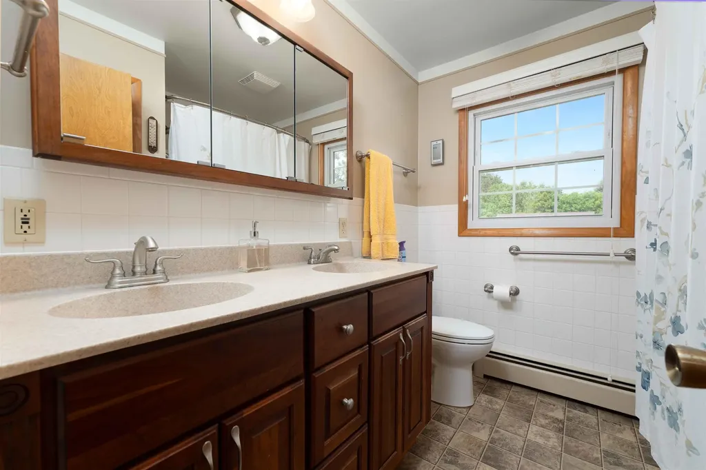 425 Leeson Avenue Cadillac City MI 49601