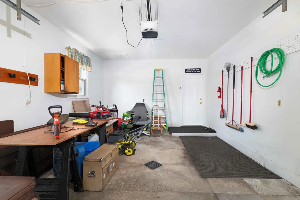 425 Leeson Avenue Cadillac City MI 49601