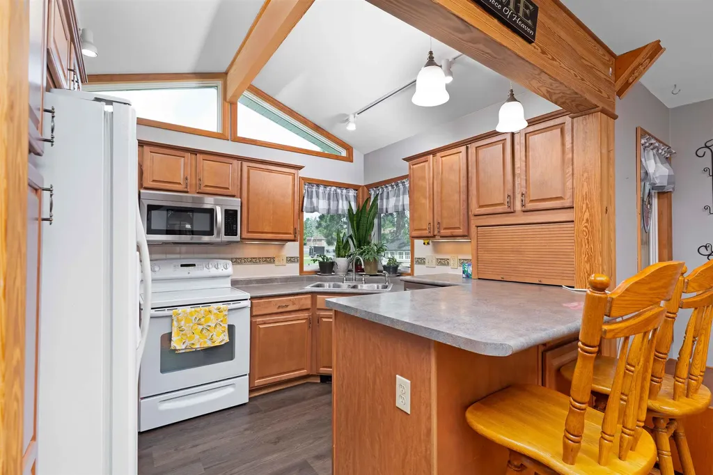 425 Leeson Avenue Cadillac City MI 49601