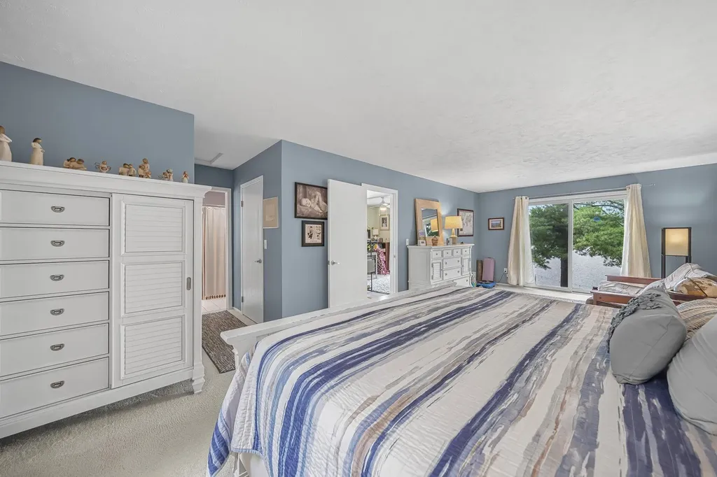2847 Crescent Shores Drive Long Lake Township MI 49685