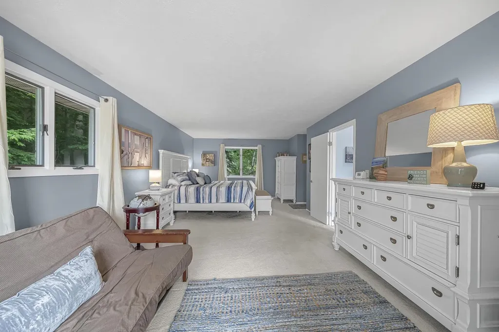 2847 Crescent Shores Drive Long Lake Township MI 49685